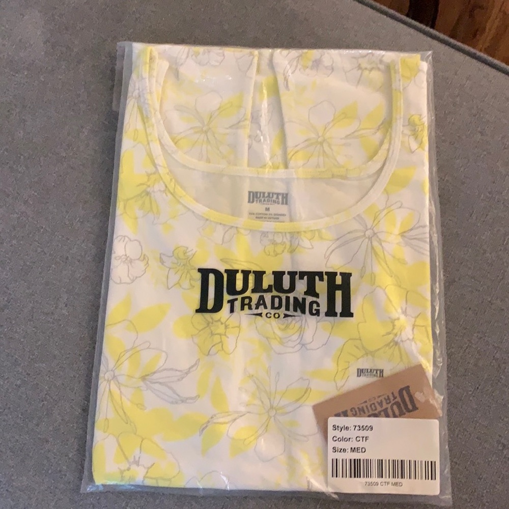 Duluth trading top